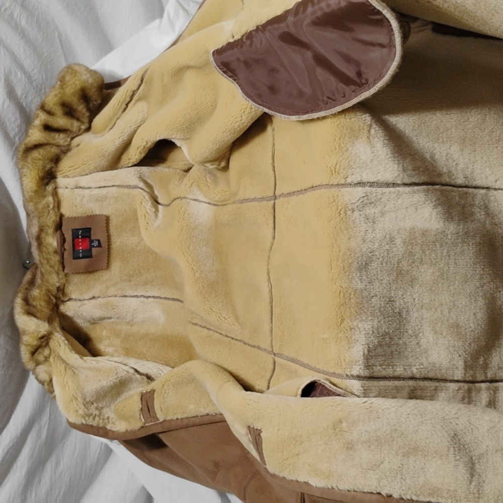 SALE! Gallery Faux Fur & Suede Long Gorgeous Coat Sz.L Never Worn - Picture 13 of 13